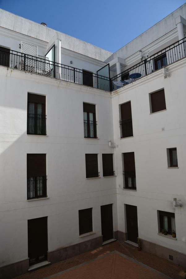 First floor close Macarena church Siviglia Esterno foto